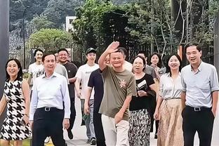 獭兔：我看湖人长大的 一直梦想在斯台普斯打球 我偶像在这征战过